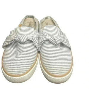 🌴 Tommy Bahama Margaritaville Sailor Slip-On
Canvas Knotted Striped Mule Flats